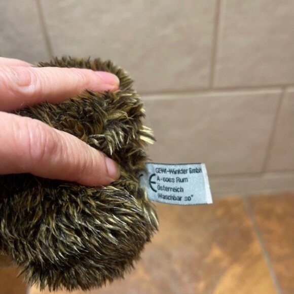 GEWI WINKLER GMBH - Plush HEDGEHOG 6" Happy Chunky - Picture 5 of 5